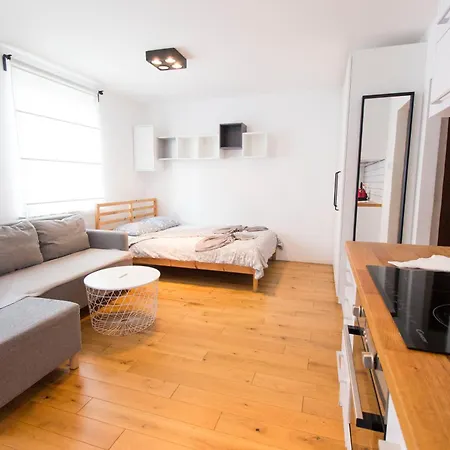 Happyestate Ul Biskupia Old Town Appartement *