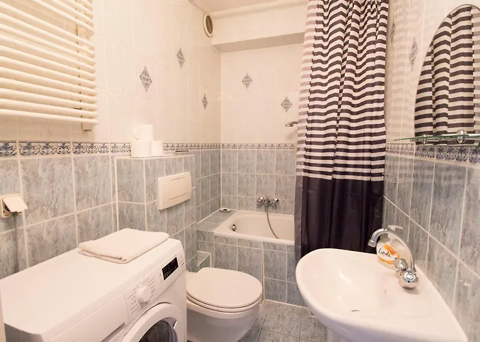 Апартаменты Happyestate Ul Biskupia Old Town