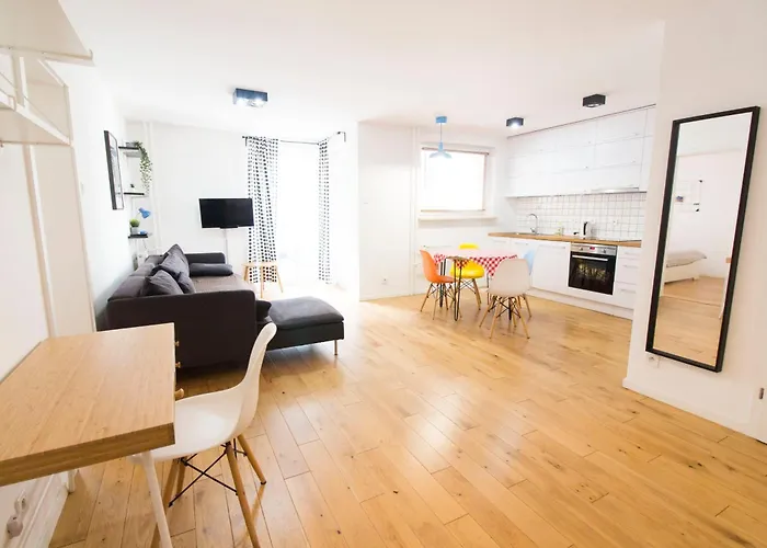 Апартаменты Happyestate Ul Biskupia Old Town