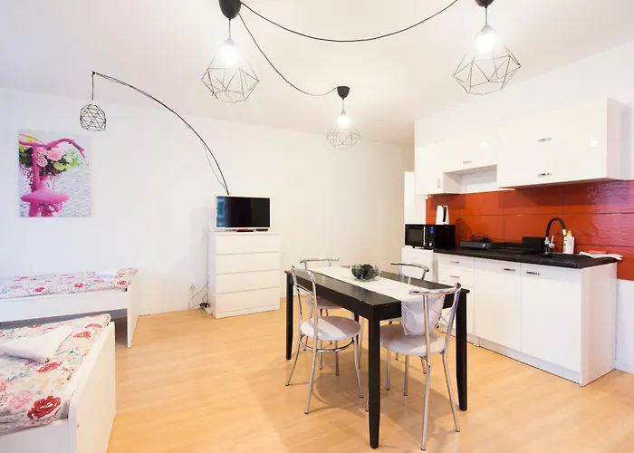 Апартаменты Happyestate Ul Biskupia Old Town Вроцлав