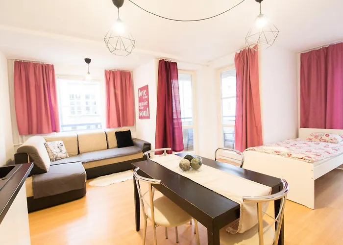 Happyestate Ul Biskupia Old Town Апартаменты *