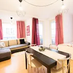 Happyestate Ul Biskupia Old Town Apartment *