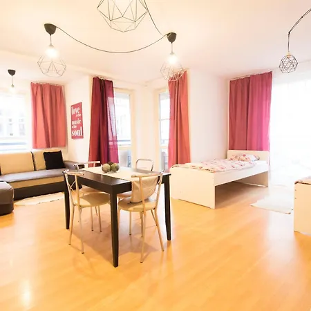 Happyestate Ul Biskupia Old Town Apartment Breslau