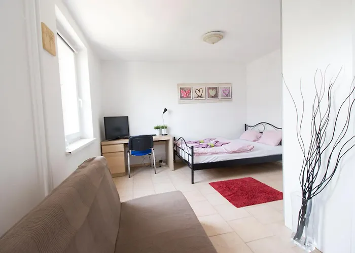 Happyestate Ul Biskupia Old Town